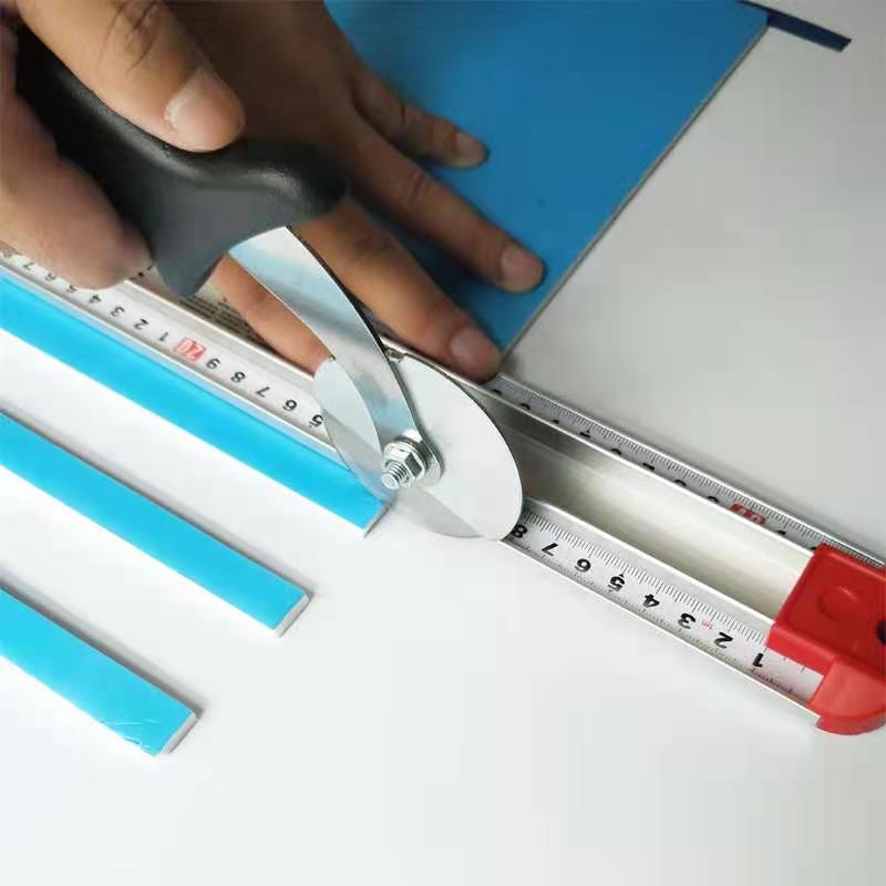 Round Knife Leatherwork - 60mm Manual Rotary Cutter KT Board